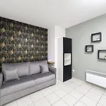 Daire Cosy Nid, Terrasse & 2 Parkings Antibes